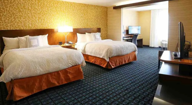Fairfield Inn & Suites Madison Verona, Rezervați Hotel Verona Wisconsin