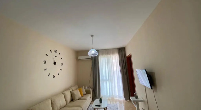 Chlo apartment 2 Tirana