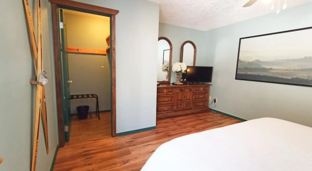 Люкс Executive Golden Mountain View Suites