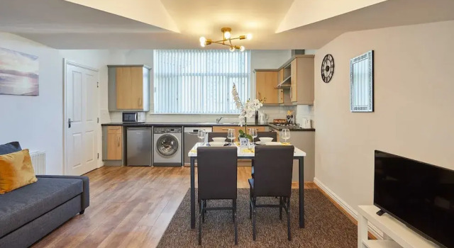 Host Stay Abigail s Apartment, Varaa Huoneisto Asunnot kohteessa Merseyside, Huoneisto
