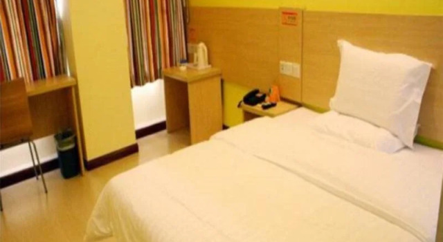 7Days Inn Lhasa Jokhang Branch, Prenota Hotel Lhasa Xinjiang