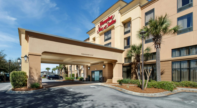 Hampton Inn & Suites Navarre, Забронировать Отель Наварр Панхэндл Флорида