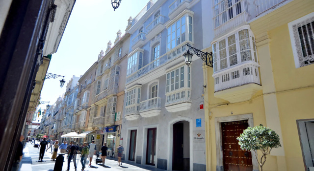 El Armador Casa Palacio by Luxury Suites Cádiz, Забронировать Отель Кадис Коста-де-ла-Лус