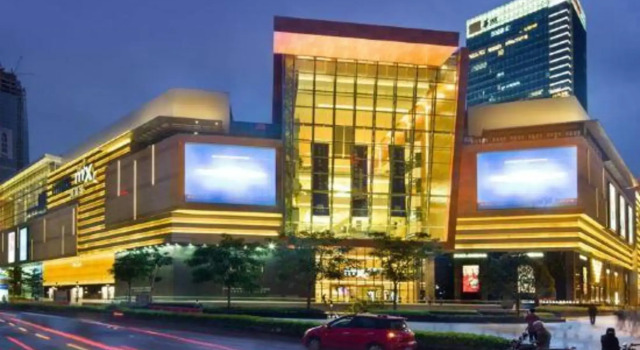 Vienna International Hotel (Nanning Jinhu Square Langxi Metro Station Branch)