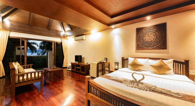 Вилла c 1 комнатой рядом с пляжем Soul Villas Phuket Beachfront Private Pool Villas