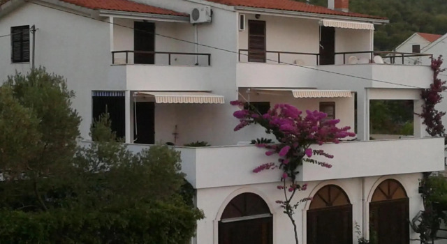 Apartments Villa Zvonimir, Забронировать Апартаменты/квартира Апартаменты Trogir Riviera, Апартаменты/квартира