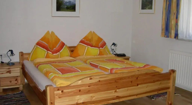 Haus Schmidl, Забронировать Отель Отели Целль-ам-Зе с парковкой, рядом с Подъемник Areitbahn, Парковка
