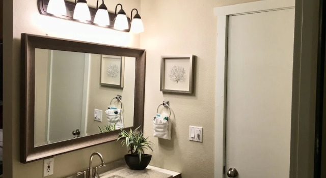 The Tradewinds Condo/Hotel