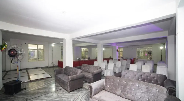 Hotel Mohan Palace by OYO Rooms, Rezervovat Hotel Nainital Uttarakhand