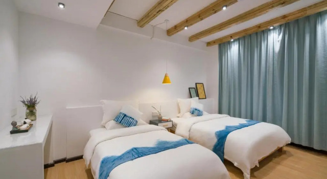 Camera familiare Standard 肇兴溪舍山堂 Creekside Inn
