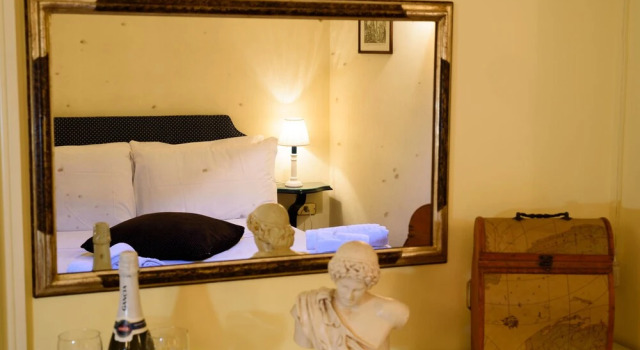 Suite in Rome Historic, Забронировать Отель Отели Рима с завтраком, рядом с Театр Арджентина, Завтраки