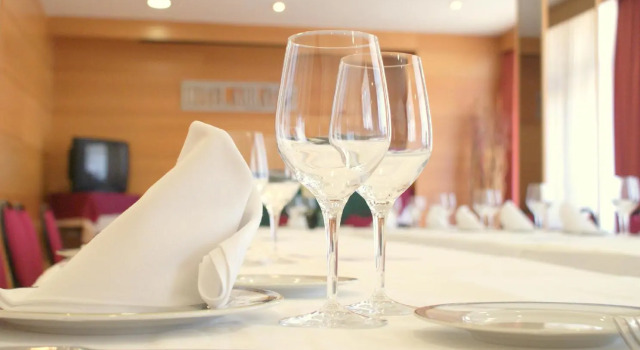 Hotel Unzaga Plaza, Prenota Hotel Eibar Biscaglia