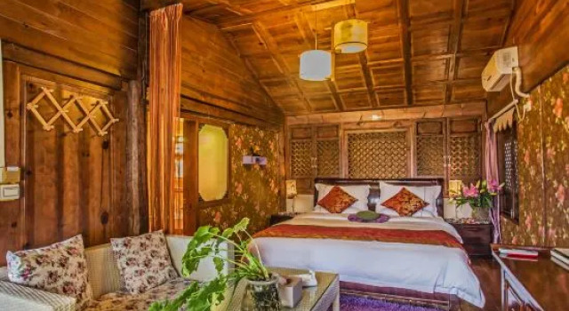 Floral Hotel Yujia, Забронировать Отель Лицзян Юньнань, рядом с Улица Сквер-стрит Древнего города Даянь