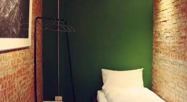 Одноместный номер Standard 旅充人文 Travel Charger Hostel