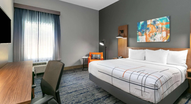 Двухместный номер Standard La Quinta Inn & Suites by Wyndham Jacksonville TX