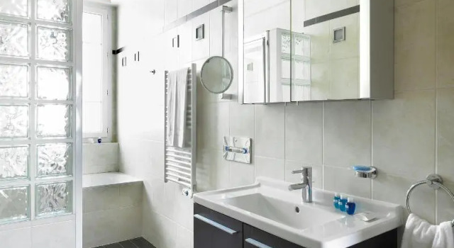 Двухместный номер Standard с балконом Hotel Gounod Fully Renovated