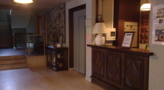 Трёхместный номер Standard Logis Hotel Restaurant Du Commerce