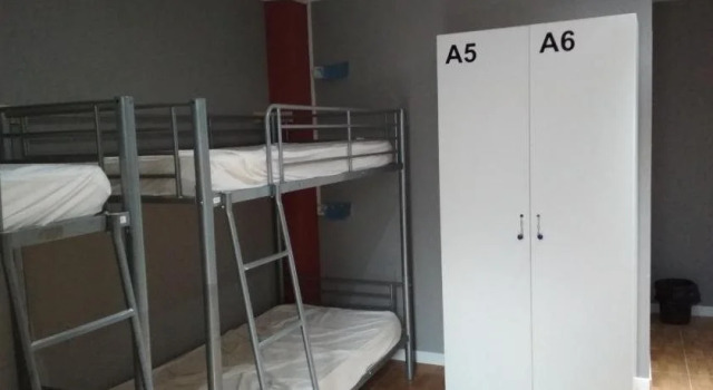 Galerna Zarautz Hostel, Book Hostel Zarautz 