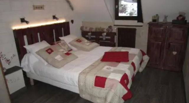 La Tour de Castel-Vielh, Забронировать Отель Баньер-де-Люшон Luchon Superbagnères Ski Resort