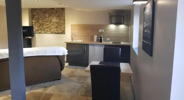 Коттедж Hotel LOustau de la Font