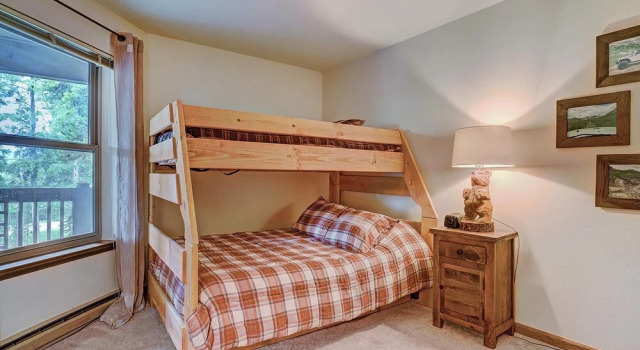 Tyra Summit A2A 3 Bedrooms 2 Bathrooms Condo, Rezerwuj Apartament Breckenridge Vail Ski
