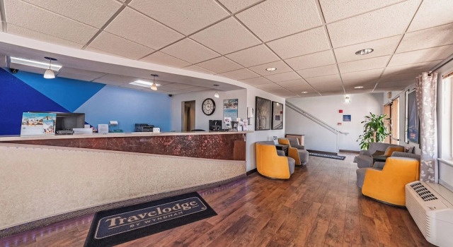 Airport Value Inn and Suites, Book Hotel Colorado Springs Colorado