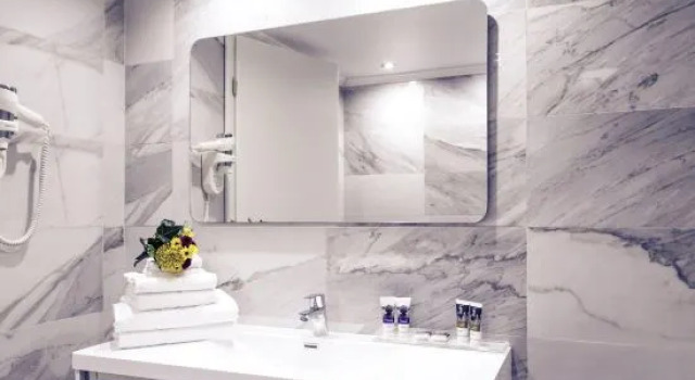 Люкс Privilege Mercure Bucharest Unirii