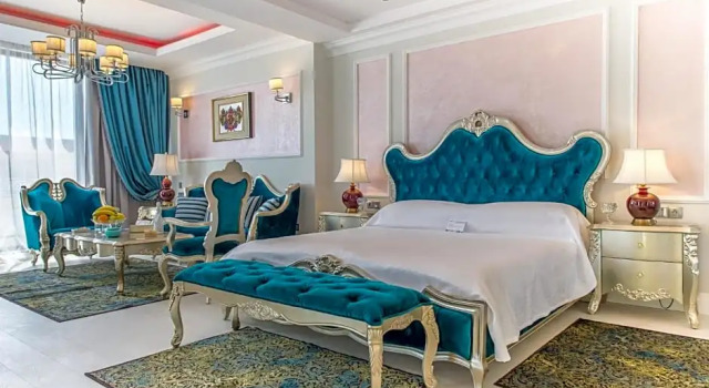 Апартаменты Дуплекс Phoenicia Royal Hotel