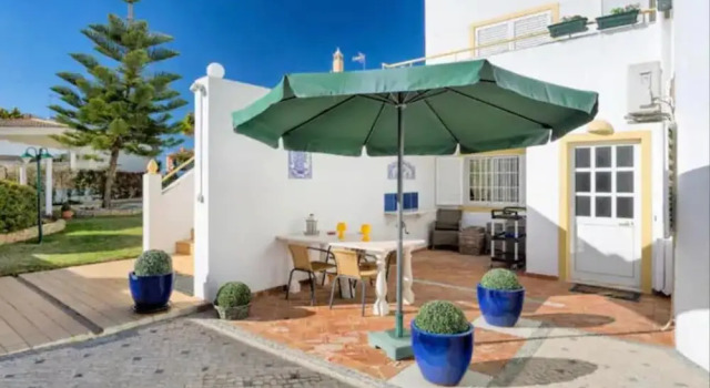 Вилла Villa Glamour by Portucasa