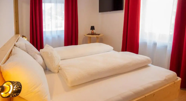B&B Frühlingsheim, Забронировать Отель «постель и завтрак» Рачинес Valle Isarco