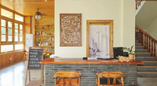 Yangshuo Xining Ge Inn (Yulong River National Tourist Resort)