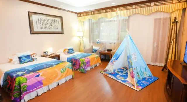 Familie Suite Shaoshan Hotel
