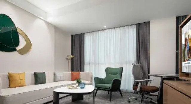 Люкс Business Hampton by Hilton Shantou Railway Station