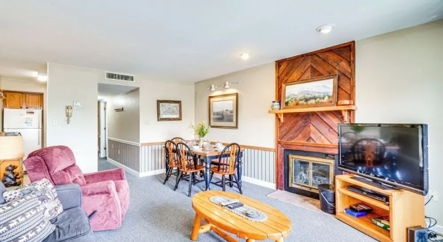 Indoor & Outdoor Pool Access! Condo 3 Mi to Gsmnp, Забронировать Апартаменты/квартира Отели Great Smoky Mountains National Park с парковкой, Парковка