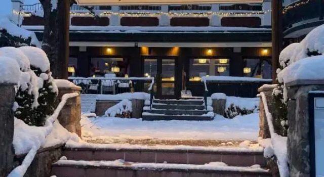 Hotel Almrausch, Varaa Hotelli Hotellit Baijeri pysäköinnillä, Pysäköinti