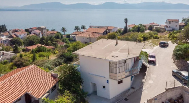 Apartments Nikolic, Rezerwuj Apartament Gradac Sibenik-Knin County