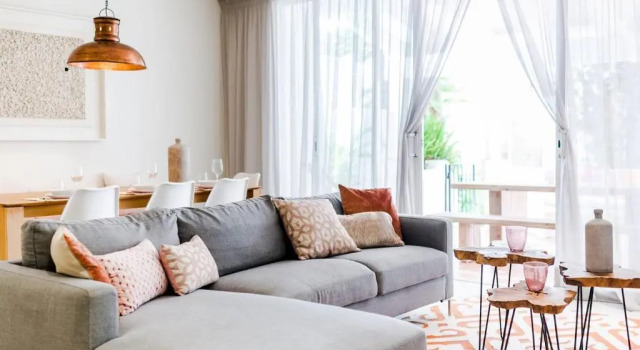 Marina Puente Romano - Groundfloor - 3 Bedrooms, Забронировать Отель Отели Марбелья с парковкой, рядом с Playa El Ancón, Парковка