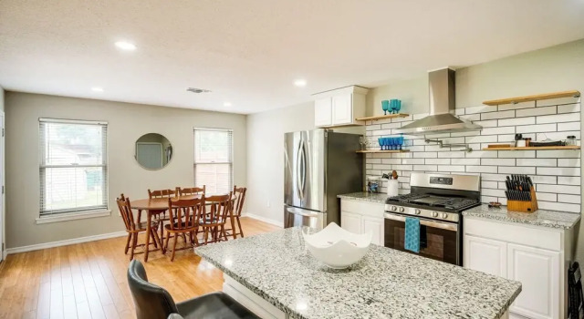 Spacious Yard: Pet-friendly Home in San Antonio!, Buchen Sie Hotel Bexar County San Antonio