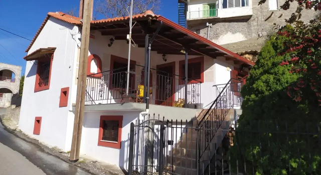 Παραδοσιακός Ξενώνας Βαμβακούς, Book Hotel Hotels in Lakonia with Parking, Parking