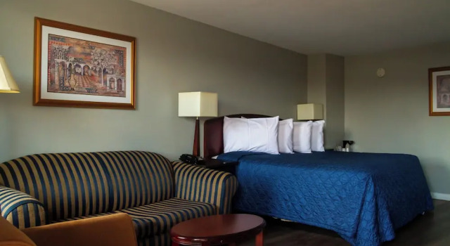 Двухместный номер Standard с балконом Saxony Motel