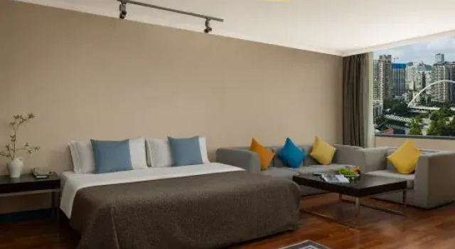 Двухместный семейный люкс Guizhou Fengrun Karst Hotel