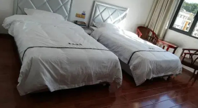 Huangguoshu Jingyi Homestay