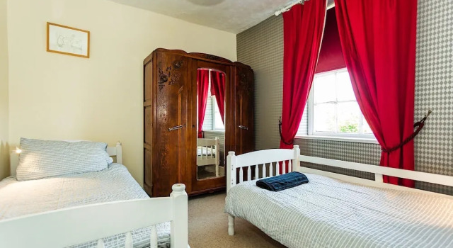 Braunton The Laurels, Book Hotel Braunton Devon