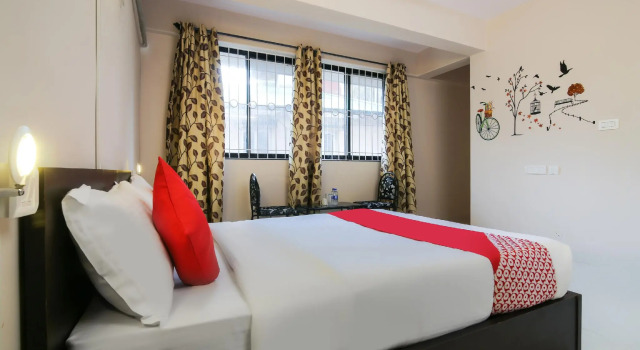 OYO 43615 Hotel Sunshine, Prenota Hotel Dabolim 