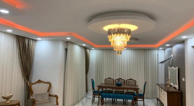 Villa Vadi-Isıtmalı havuzlu-Şömineli-Kış bahçeli-Tamamen Müstakil, Varaa Villa Hotellit Marmara-alue pysäköinnillä, Pysäköinti