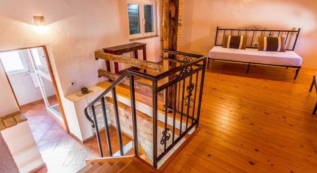 Rustic Holiday Home With Private Pool in the Center of Medulin Near the Beach