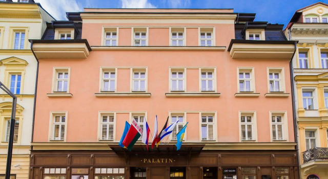 Hotel Palatin, Забронировать Отель Карловы Вары Карловарский край, рядом с Городской театр в Карловых Варах
