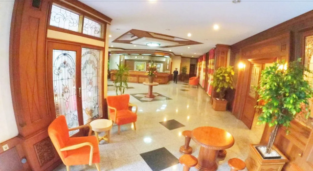 Sapta Nawa Resort 1 Gresik, Book Ferieresort Billige hoteller i Gresik