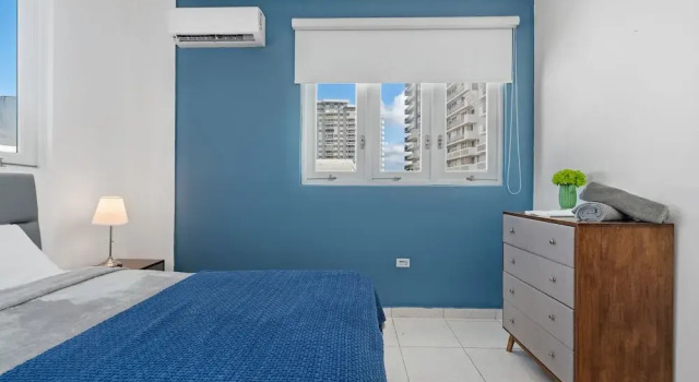 Near the Water Shared Pool Pets Permitted, Забронировать Апартаменты/квартира Апартаменты Сан-Хуан, рядом с Barbosa Park, Апартаменты/квартира