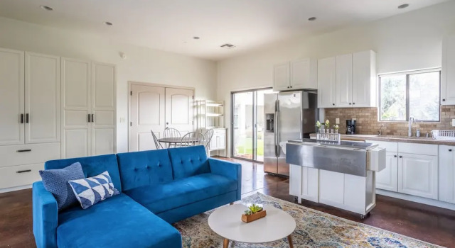Upscale W/ Pool, Chefs Kitchen & Stables 6 Bedroom Home, Забронировать Дом для отпуска Скотсдейл Phoenix Metropolitan Area, рядом с Scottsdale Gun Club